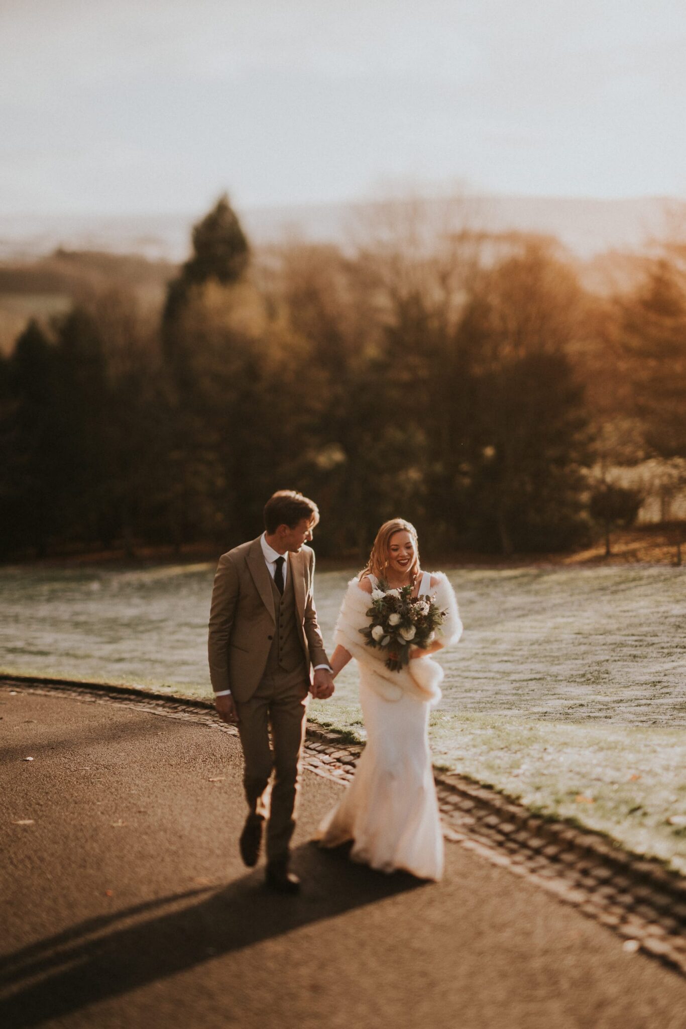 0130 - Caroline & Dan 2021 - FP103726