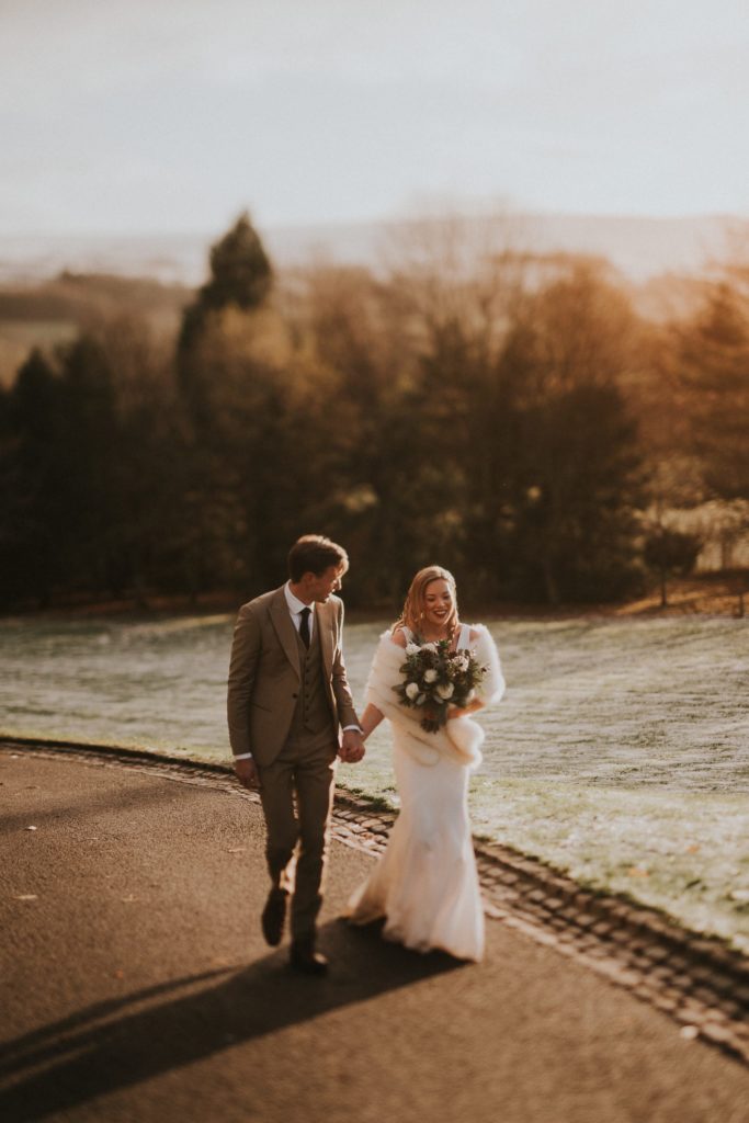 0130 - Caroline & Dan 2021 - FP103726