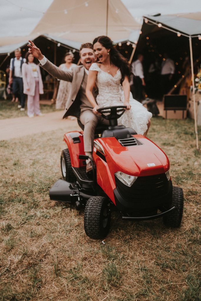 0346 - Christina & Jamie 2022 - FP101424